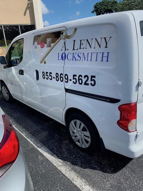 Why People Choose A Locksmith